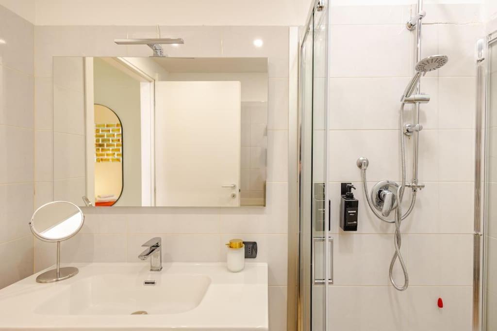 Appartamento Urban House - Exclusive Park House Navigli Milan Center Esterno foto
